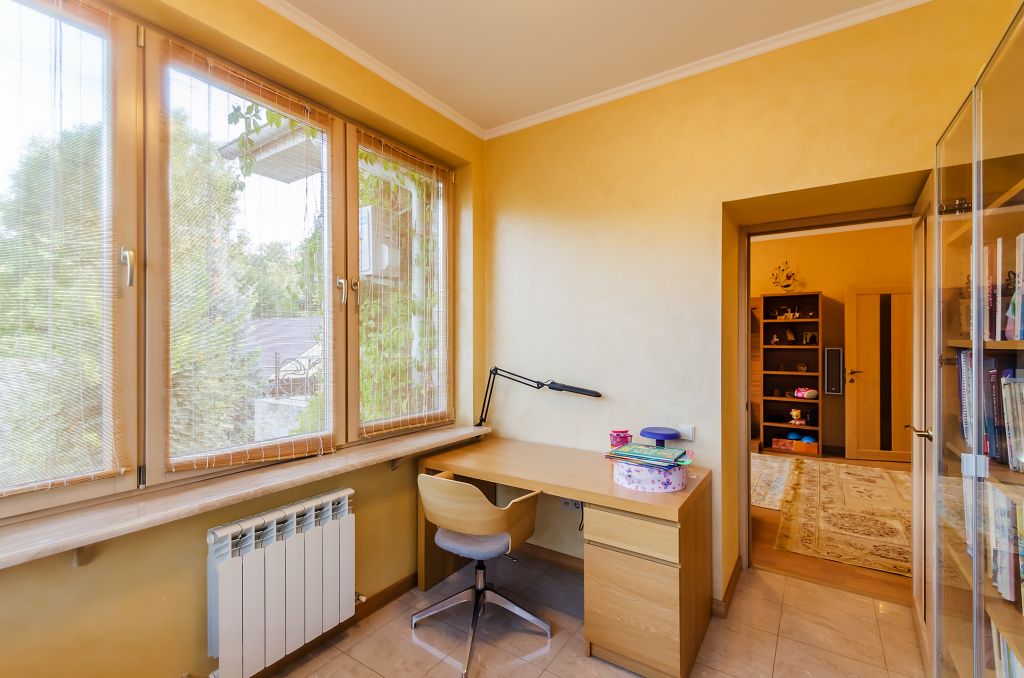 Аренда дома, 300м <sup>2</sup>, Самара, Гранный