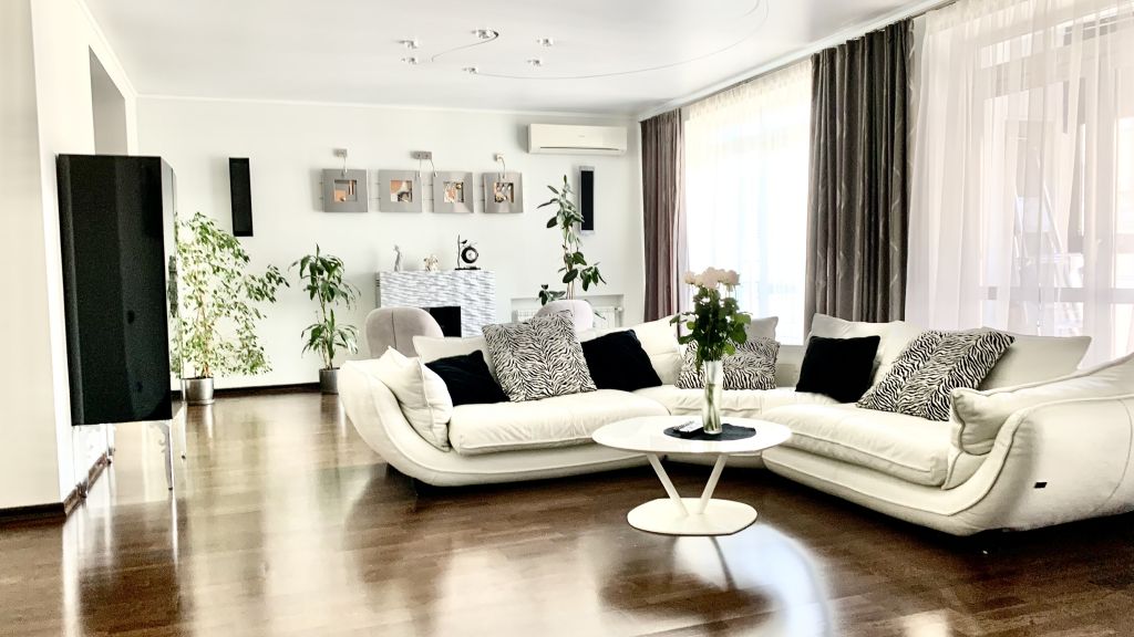 Аренда 4-комнатной квартиры, Самара, Садовая,  329