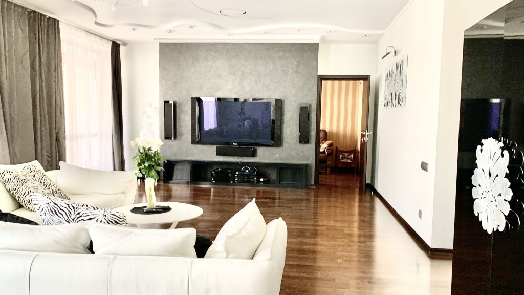 Аренда 4-комнатной квартиры, Самара, Садовая,  329