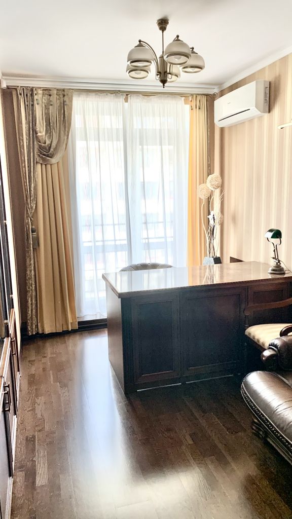 Аренда 4-комнатной квартиры, Самара, Садовая,  329