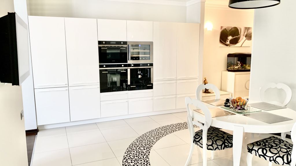 Аренда 4-комнатной квартиры, Самара, Садовая,  329