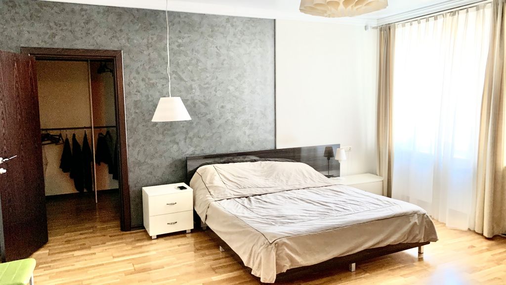 Аренда 4-комнатной квартиры, Самара, Садовая,  329