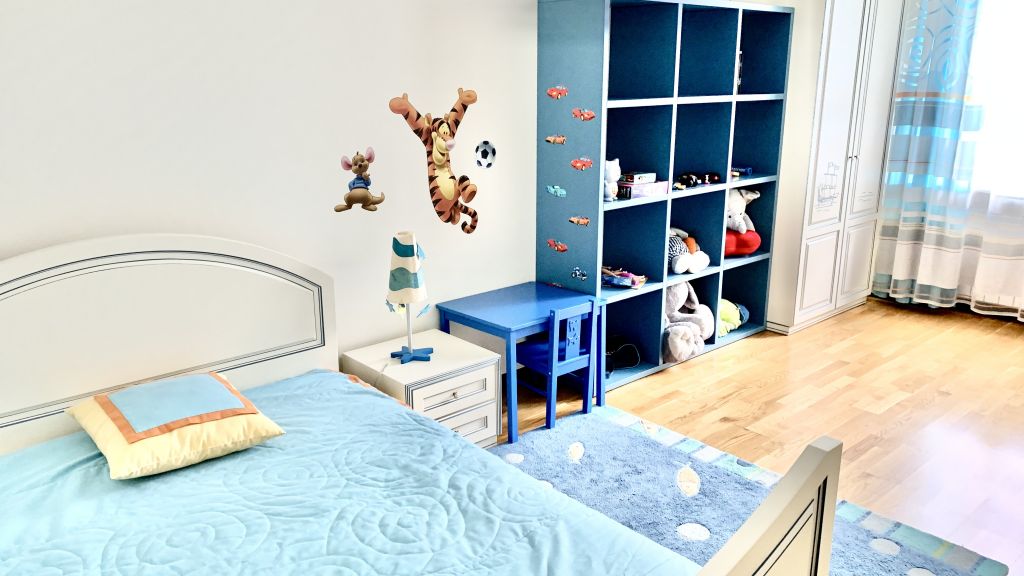 Аренда 4-комнатной квартиры, Самара, Садовая,  329