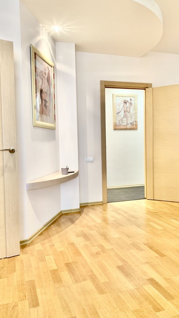 Аренда 4-комнатной квартиры, Самара, Венцека,  1