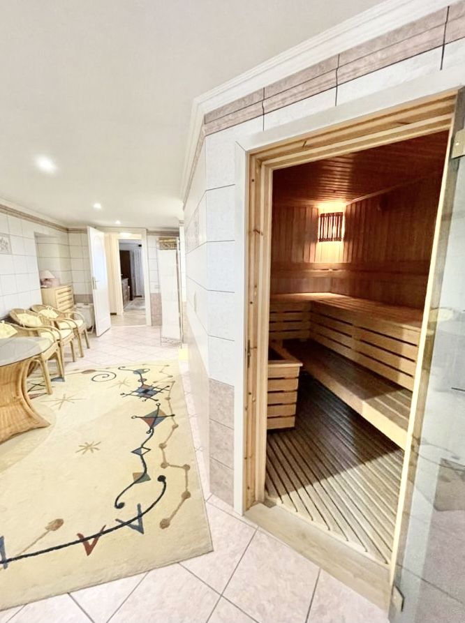 Аренда 3-комнатной квартиры, Самара, Циолковского,  1а