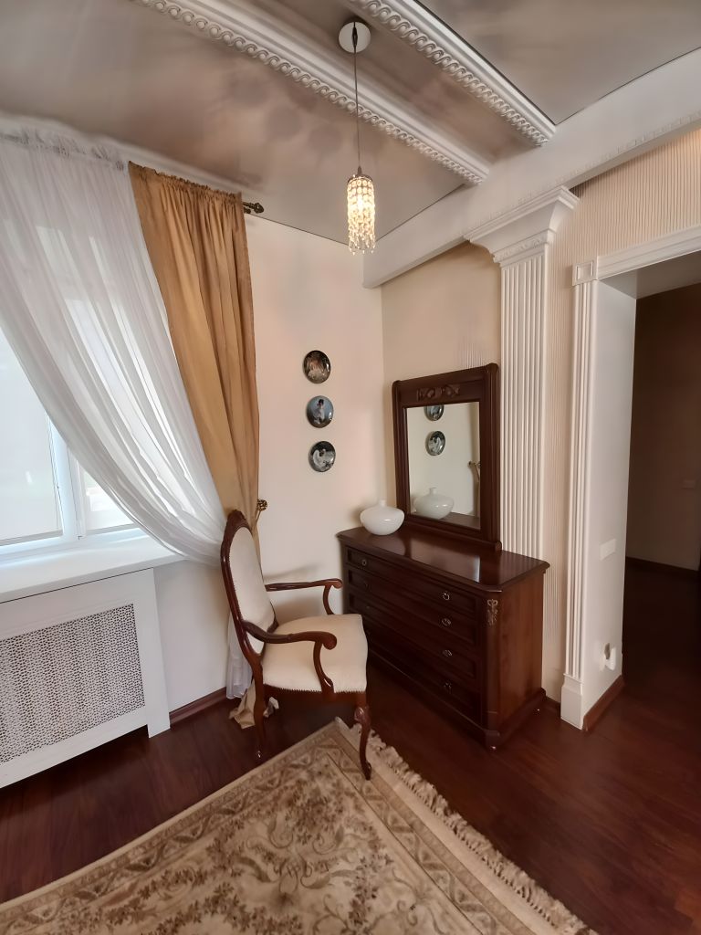 Аренда 3-комнатной квартиры, Самара, Лейтенанта Шмидта,  1