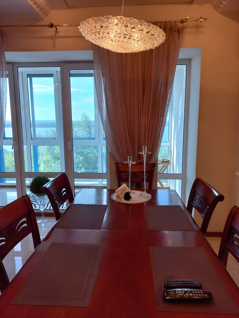 Аренда 3-комнатной квартиры, Самара, Лейтенанта Шмидта,  1