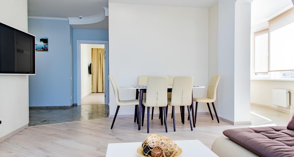 Аренда 3-комнатной квартиры, Самара, Чапаевская,  205