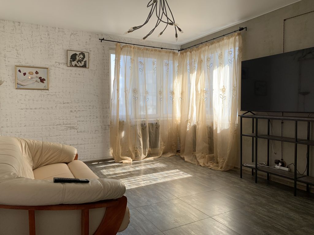 Аренда 2-комнатной квартиры, Самара, Ново-Садовая,  201а