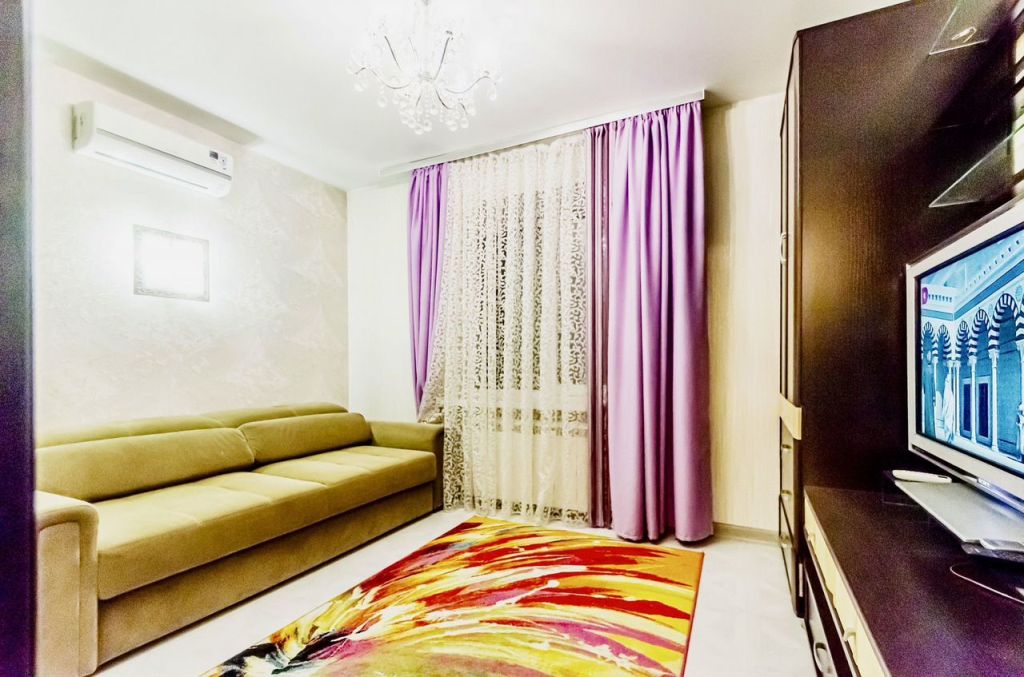 Аренда дома, 400м <sup>2</sup>, Самара, 8 просека