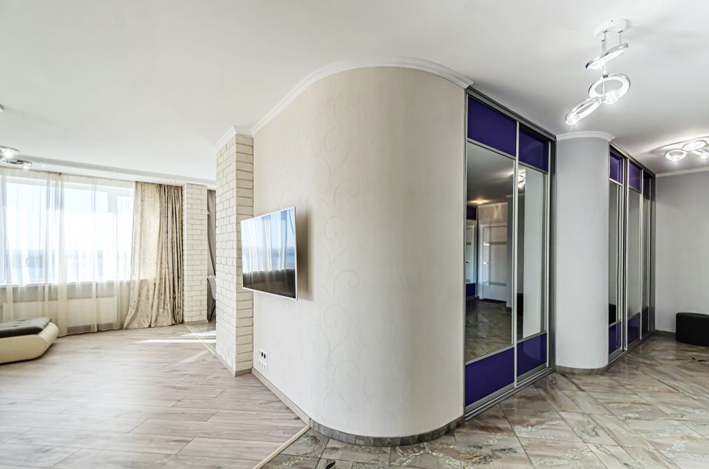 Аренда 4-комнатной квартиры, Самара, Чапаевская,  205