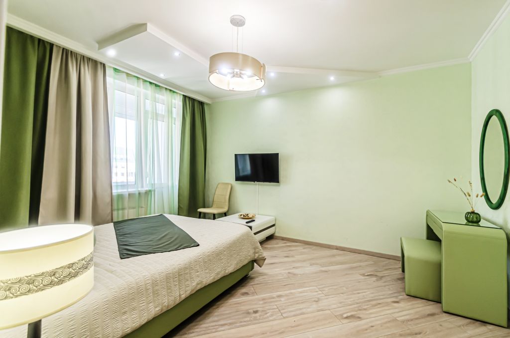 Аренда 4-комнатной квартиры, Самара, Чапаевская,  205