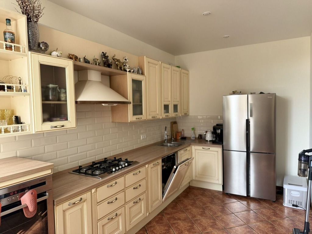 Аренда 4-комнатной квартиры, Самара, Самарская,  167