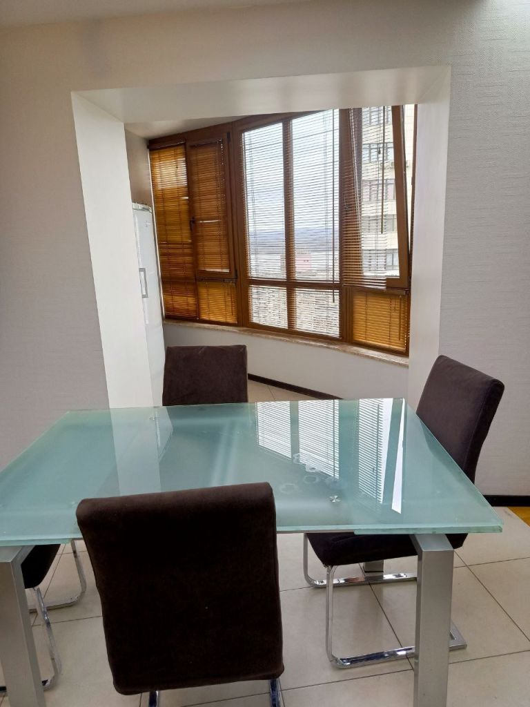 Аренда 4-комнатной квартиры, Самара, Садовая,  280