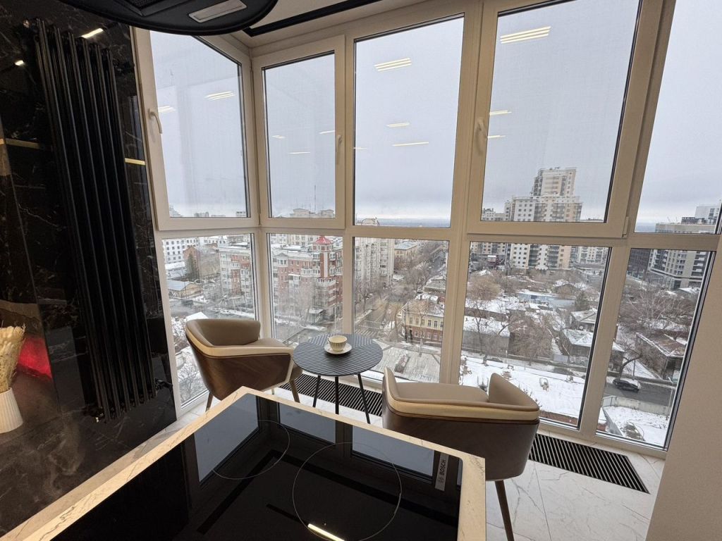 Аренда 3-комнатной квартиры, Самара, Маяковского,  44