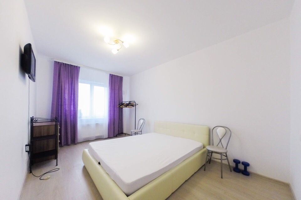 Снять квартиру в отрадном однокомнатную на длительный. Уютная однокомнатная квартира. Комната 20 кв м. Однокомнатные квартиры по отрадной. Снять 1 квартиру молодежная москва.