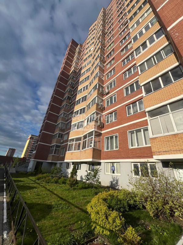 Продажа 3-комнатной квартиры, Тольятти, Кудашева,  110