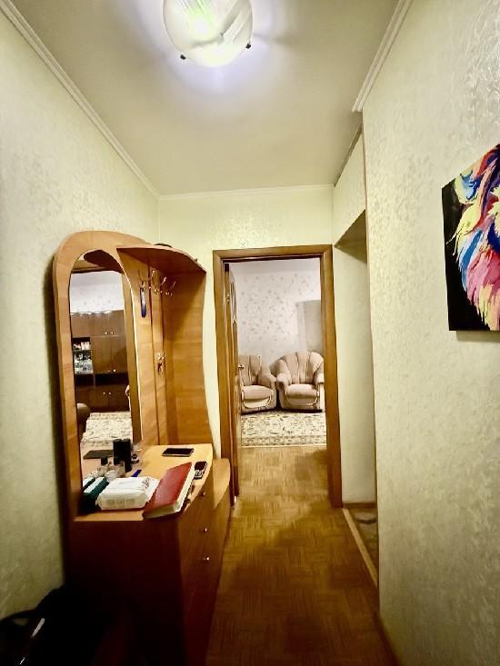 Продажа 2-комнатной квартиры, Тольятти, Ст. Разина пр-т,  18