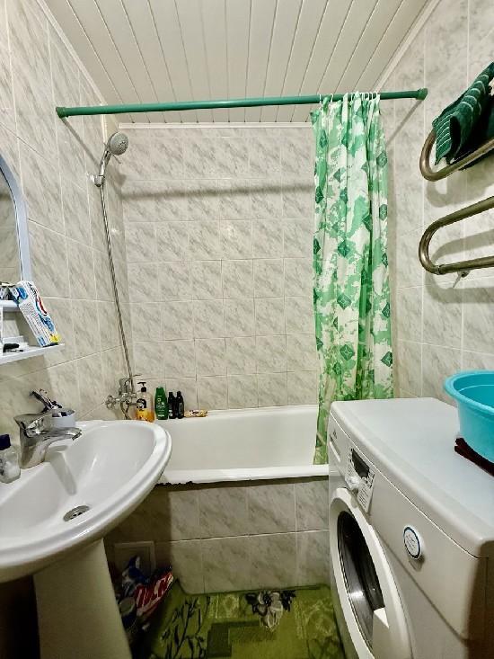 Продажа 2-комнатной квартиры, Тольятти, Ст. Разина пр-т,  18