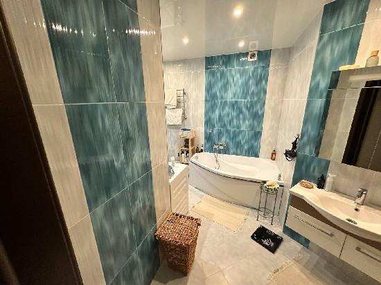 Продажа 4-комнатной квартиры, Тольятти, Комсомольское ш-се,  25А