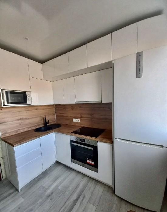 Продажа 2-комнатной квартиры, Тольятти, Свердлова,  19