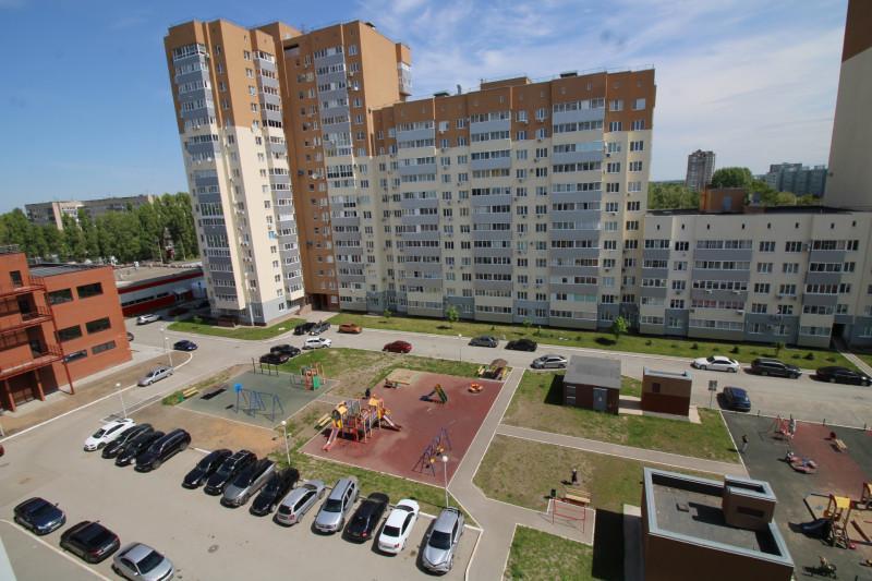 Продажа 3-комнатной квартиры, Тольятти, Ленинградская,  68Б