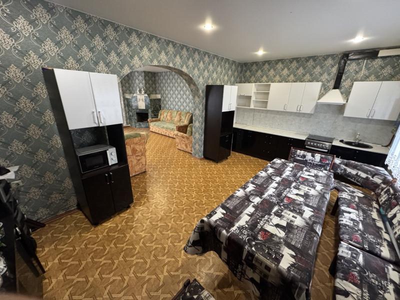 Продажа дома, 200м <sup>2</sup>, 10 сот., Жигулевск, Первомайская,  40