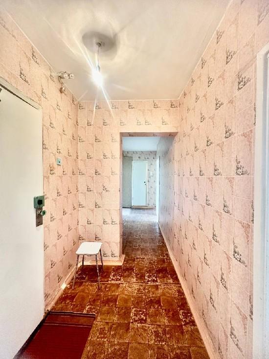 Продажа 3-комнатной квартиры, Тольятти, Баныкина,  52