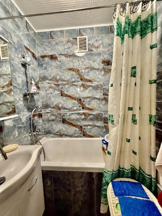 Продажа 3-комнатной квартиры, Тольятти, Ленинский пр-т,  40