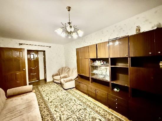 Продажа 2-комнатной квартиры, Тольятти, Ст. Разина пр-т,  18