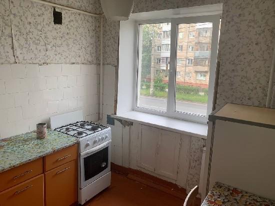 Продажа 2-комнатной квартиры, Тольятти, Ленина,  73