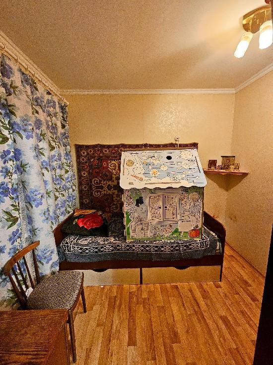 Продажа 2-комнатной квартиры, Тольятти, Карла Маркса,  77