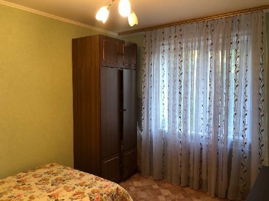 Продажа 2-комнатной квартиры, Тольятти, Ворошилова,  12