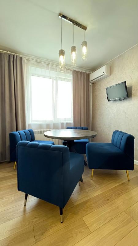 Продажа 3-комнатной квартиры, Тольятти, Революционная,  51