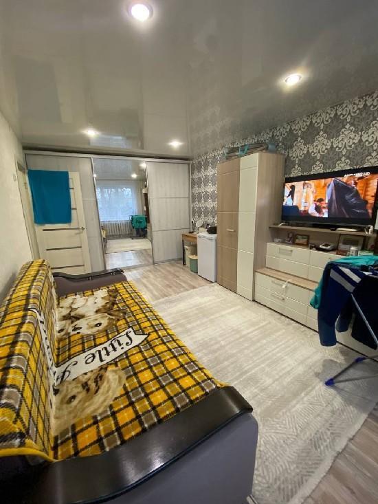 Продажа 1-комнатной квартиры, Тольятти, Карбышева,  7