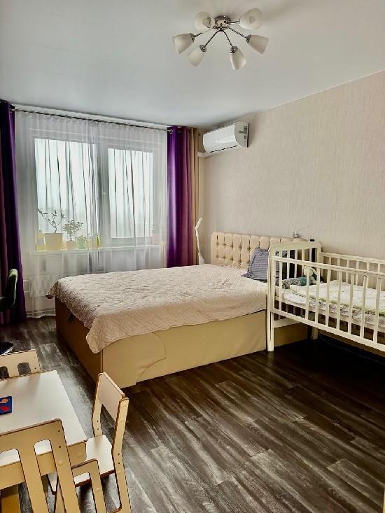 Продажа 1-комнатной квартиры, Тольятти, Московский пр-т,  44