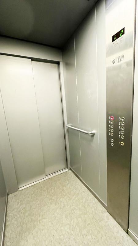 Продажа 3-комнатной квартиры, Тольятти, Революционная,  51