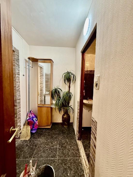 Продажа 2-комнатной квартиры, Тольятти, Автостроителей,  82