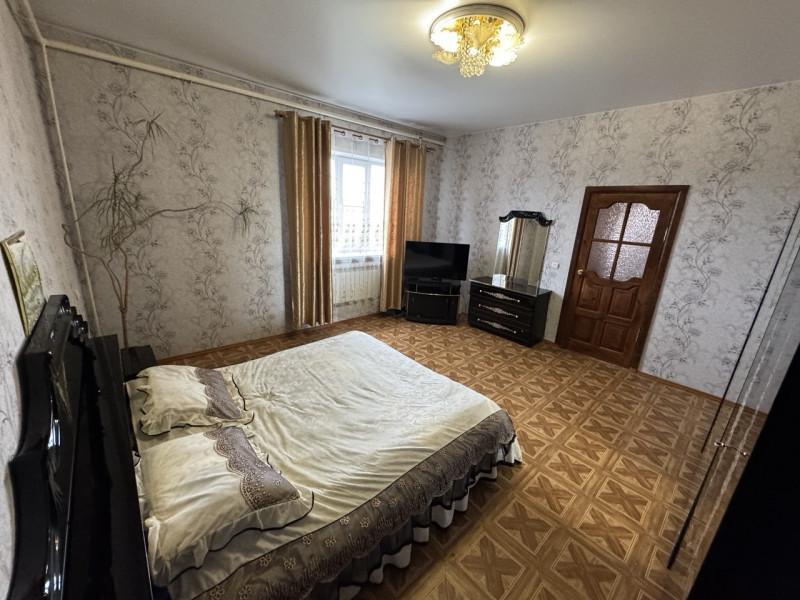 Продажа дома, 200м <sup>2</sup>, 10 сот., Жигулевск, Первомайская,  40