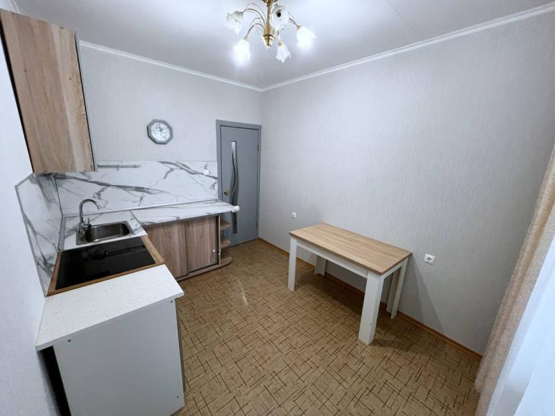 Продажа 1-комнатной квартиры, Тольятти, Полякова,  30