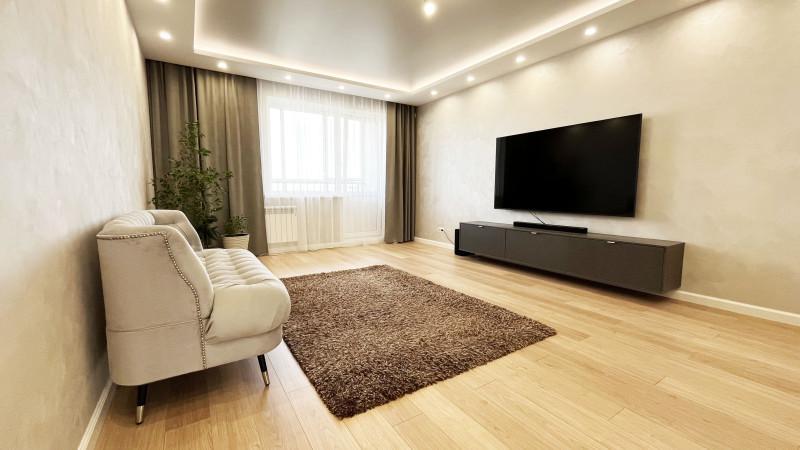 Продажа 3-комнатной квартиры, Тольятти, Революционная,  51