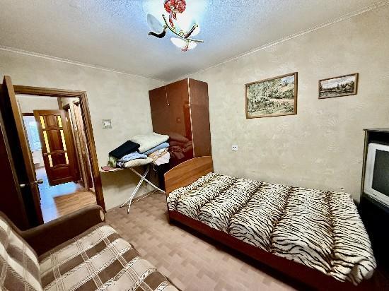 Продажа 3-комнатной квартиры, Тольятти, Тополиная,  15