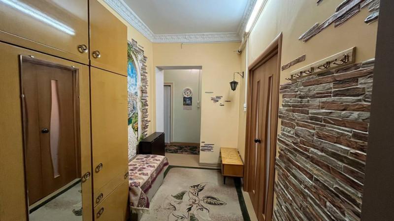 Продажа 2-комнатной квартиры, Тольятти, Носова,  3