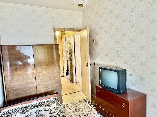 Продажа 3-комнатной квартиры, Тольятти, Ленинский пр-т,  21