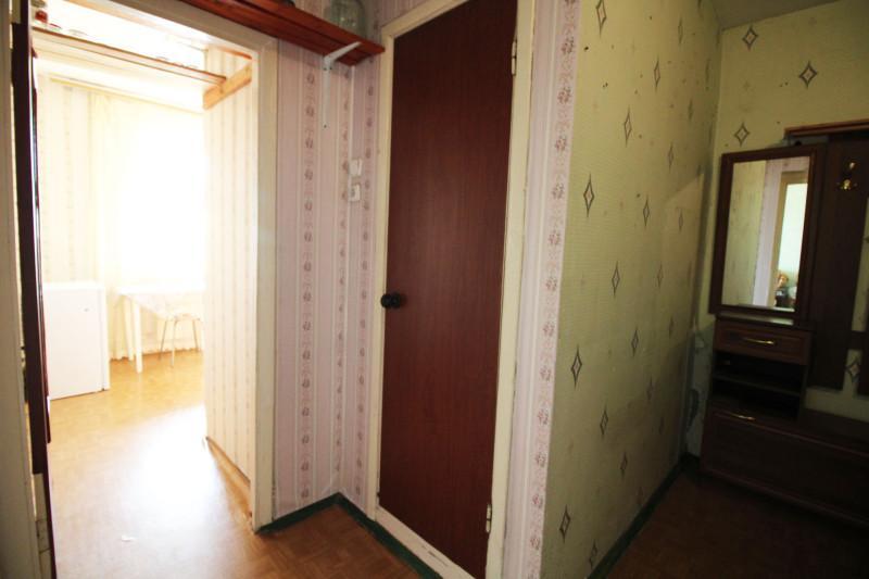 Продажа 1-комнатной квартиры, Тольятти, Офицерская,  23