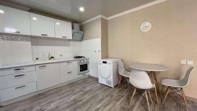 Продажа 3-комнатной квартиры, Тольятти, Спортивная,  59