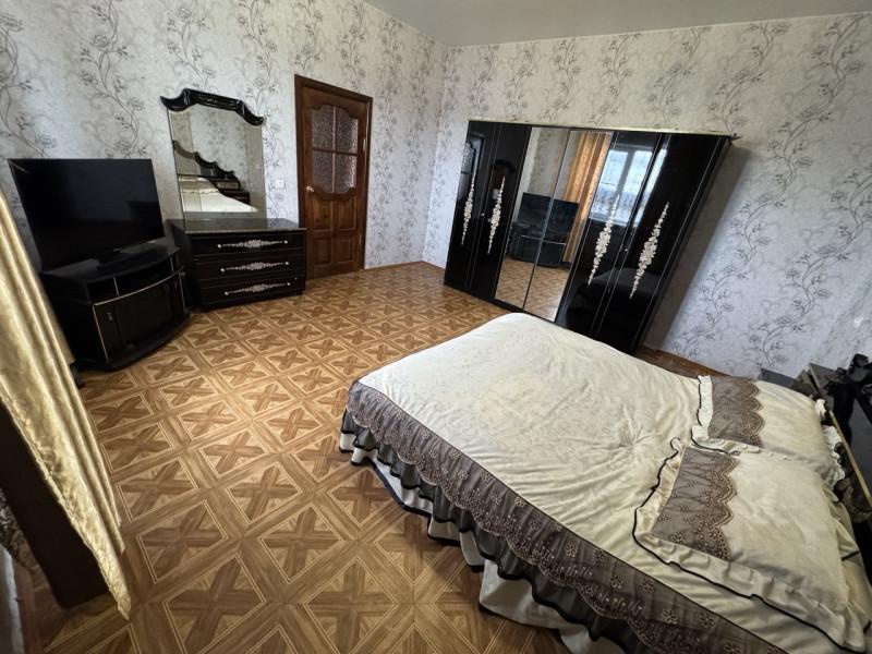 Продажа дома, 200м <sup>2</sup>, 10 сот., Жигулевск, Первомайская,  40