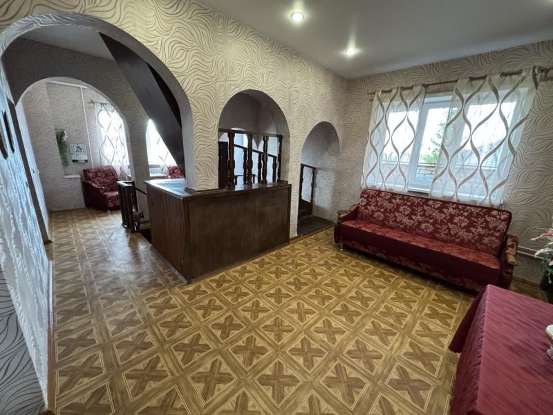 Продажа дома, 200м <sup>2</sup>, 10 сот., Жигулевск, Первомайская,  40