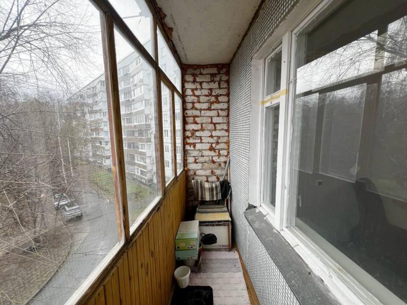 Продажа 2-комнатной квартиры, Тольятти, Юбилейная,  79