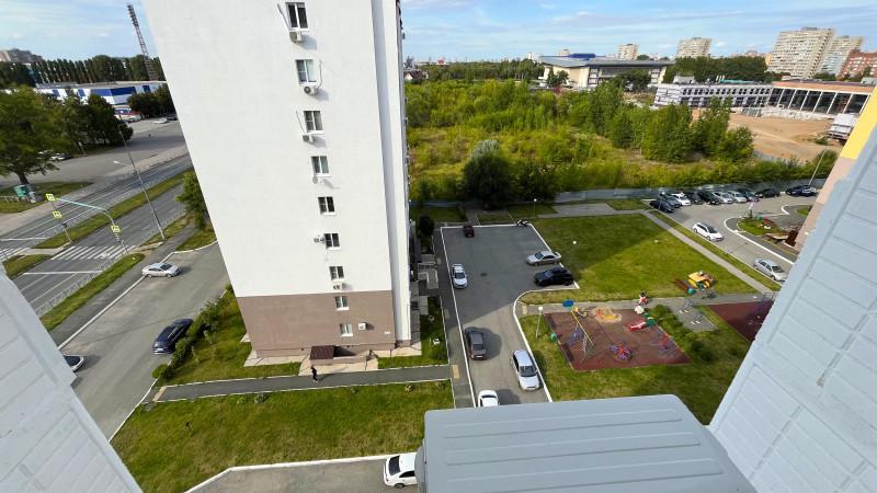 Продажа 3-комнатной квартиры, Тольятти, Революционная,  51
